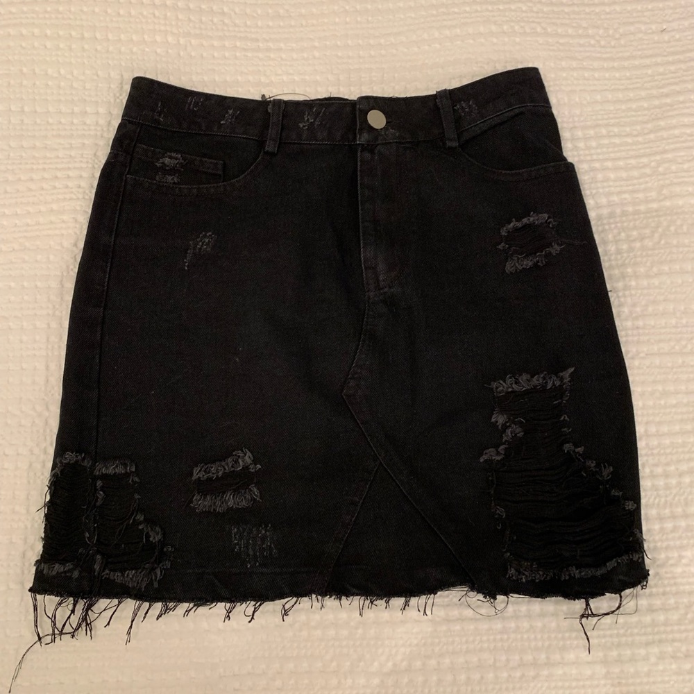 Denim black skirt
